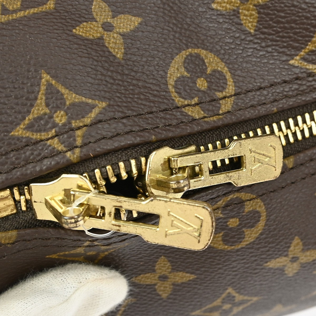 Louis Vuitton Keepall Bandouliere Bag Monogram Canvas Brown Canvas Travel Bag