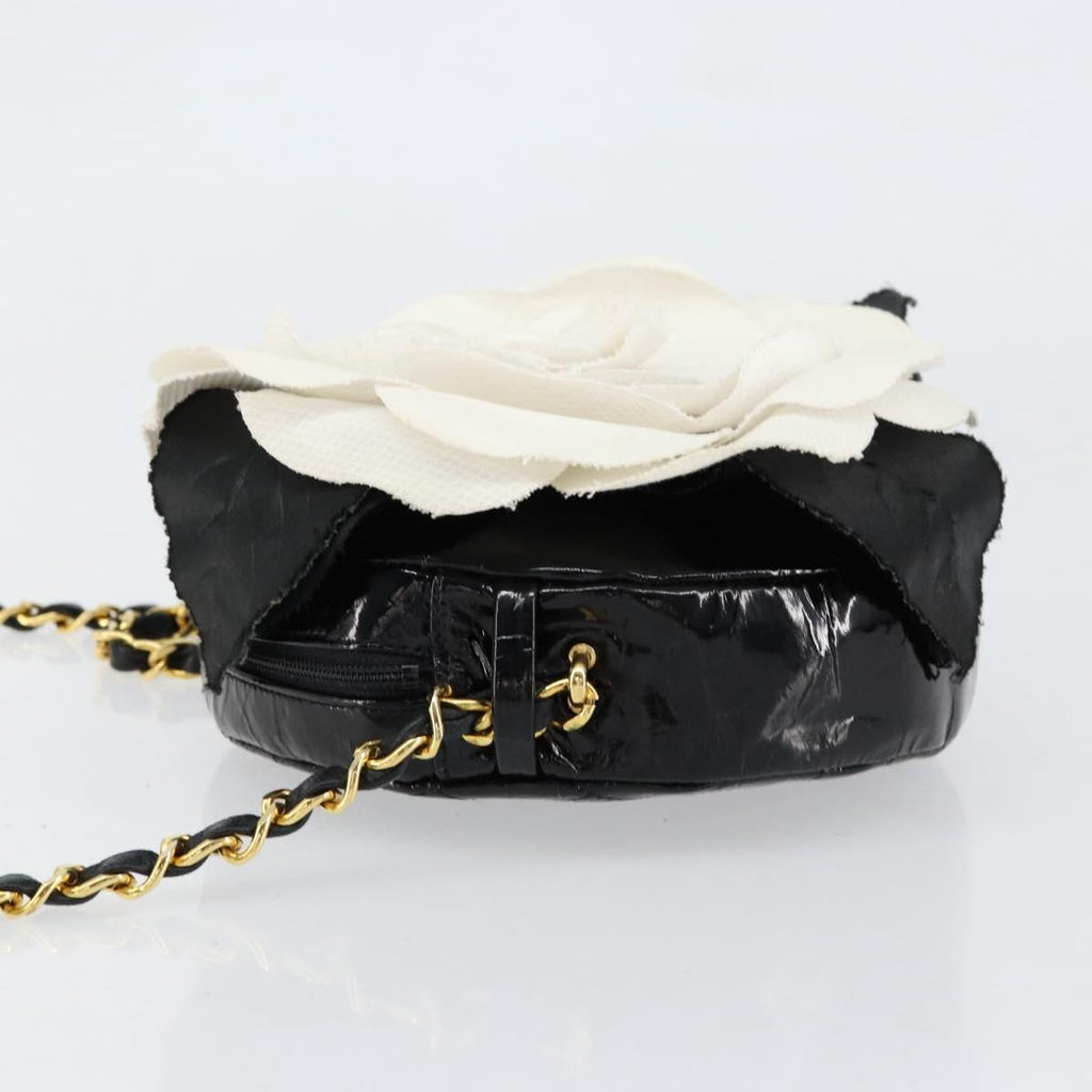 Chanel Vintage Camellia Round Evening Bag Lambskin And Satin Black Patent_Leather Clutche & Pouche Bag