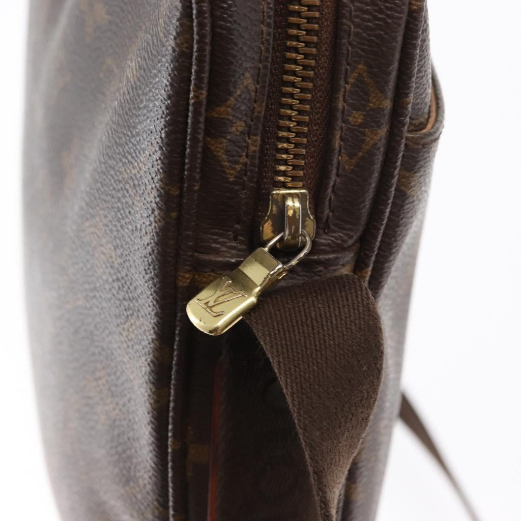 Louis Vuitton Trotteur Beaubourg Handbag Monogram Canvas Brown Canvas Shoulder Bag