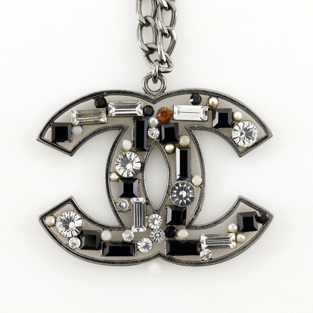 Chanel Cc Pendant Necklace Metal With Crystals Silver Metal Necklace Jewelry