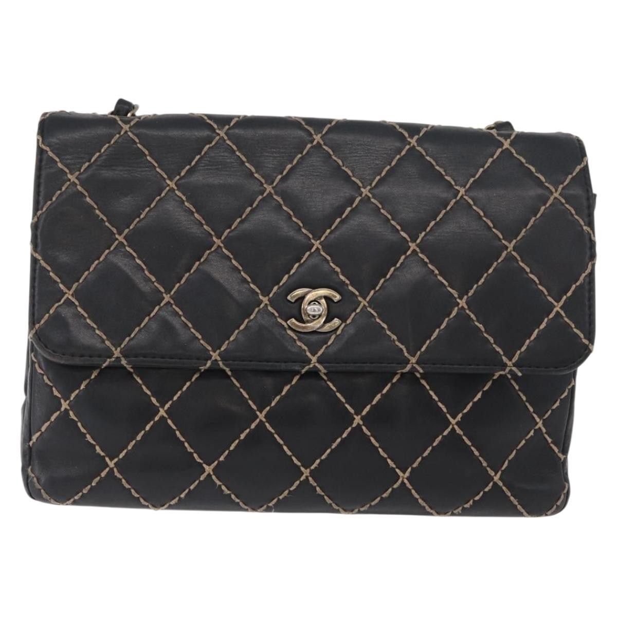 Chanel Chanel Matelassé Cuir Noir Black Leather Black Leather Handbag