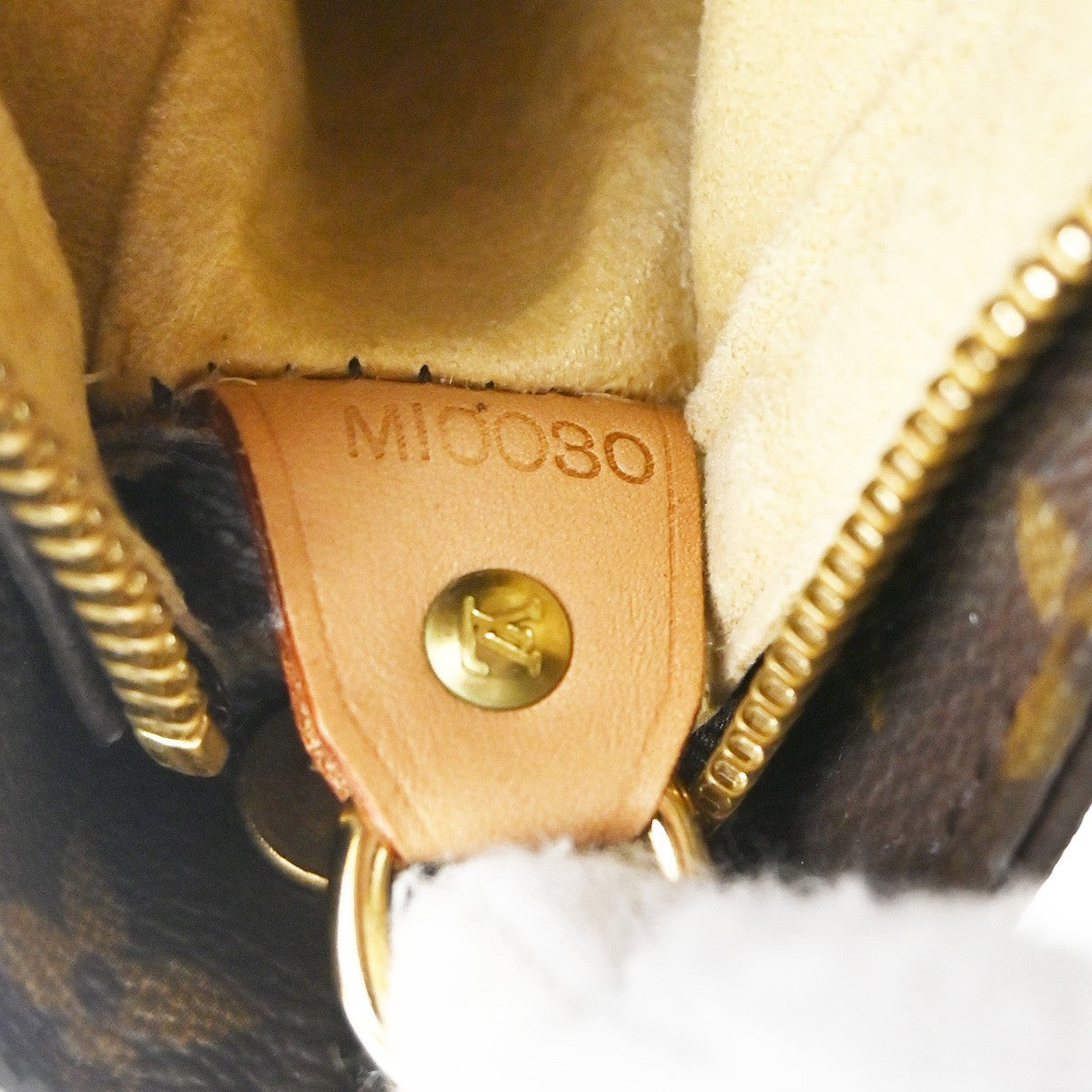 Louis Vuitton Monogram Looping Handbag Monogram Canvas Brown Canvas Shoulder Bag