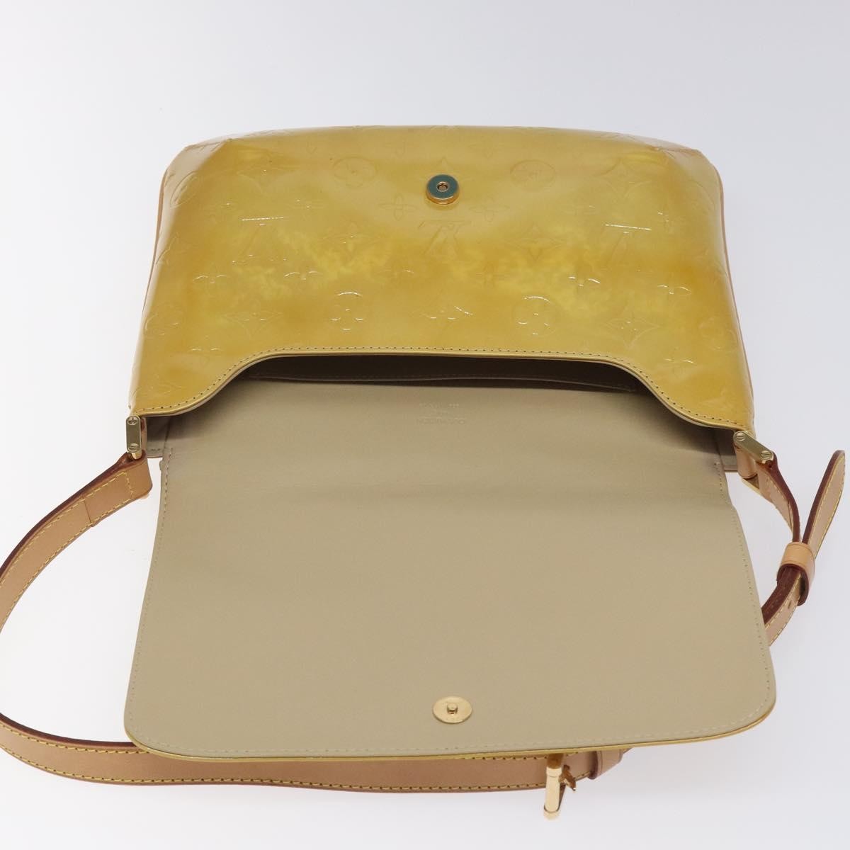Louis Vuitton Thompson Street Handbag Monogram Vernis Beige Patent_Leather Bag