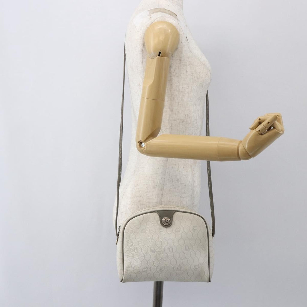 Christian Dior Vintage Honeycomb Shoulder Bag Canvas And Leather White Canvas Shoulder Bag Bag (Pre-Owned)