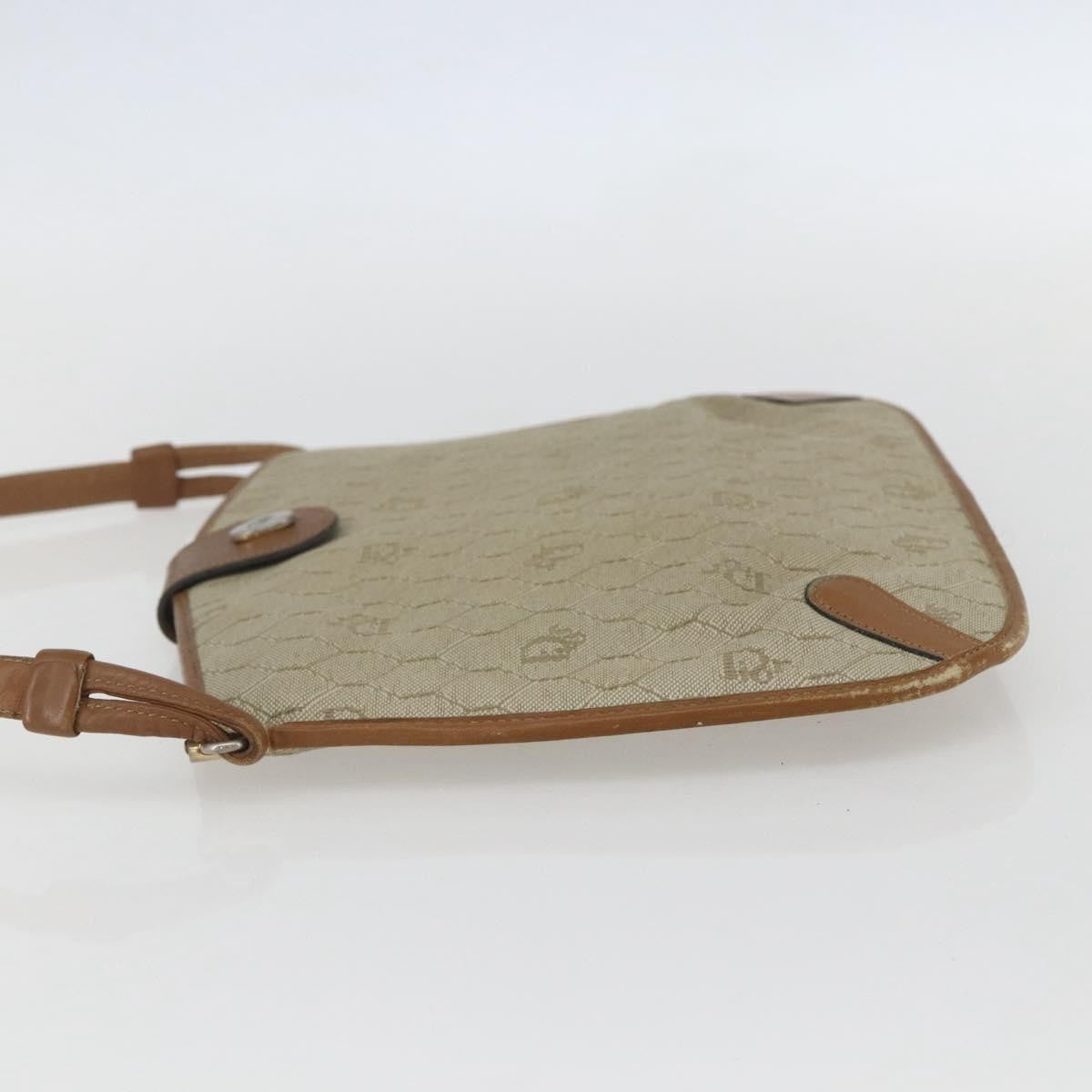 Christian Dior Vintage Honeycomb Shoulder Bag Canvas And Leather Beige Canvas Shoulder Bag Bag (Pre-Owned)