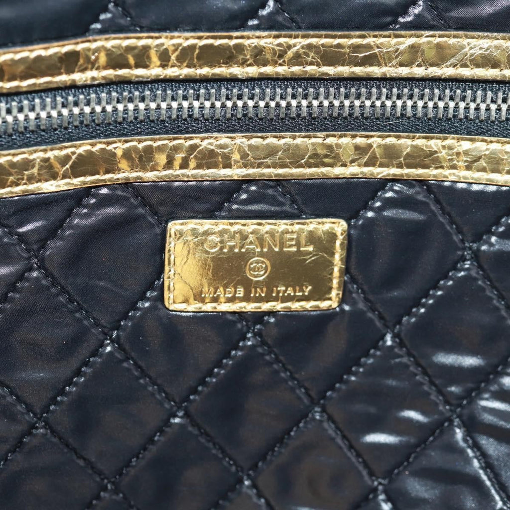 Chanel Feminine Pouch Crinkled Leather Gold Leather Clutche & Pouche Bag