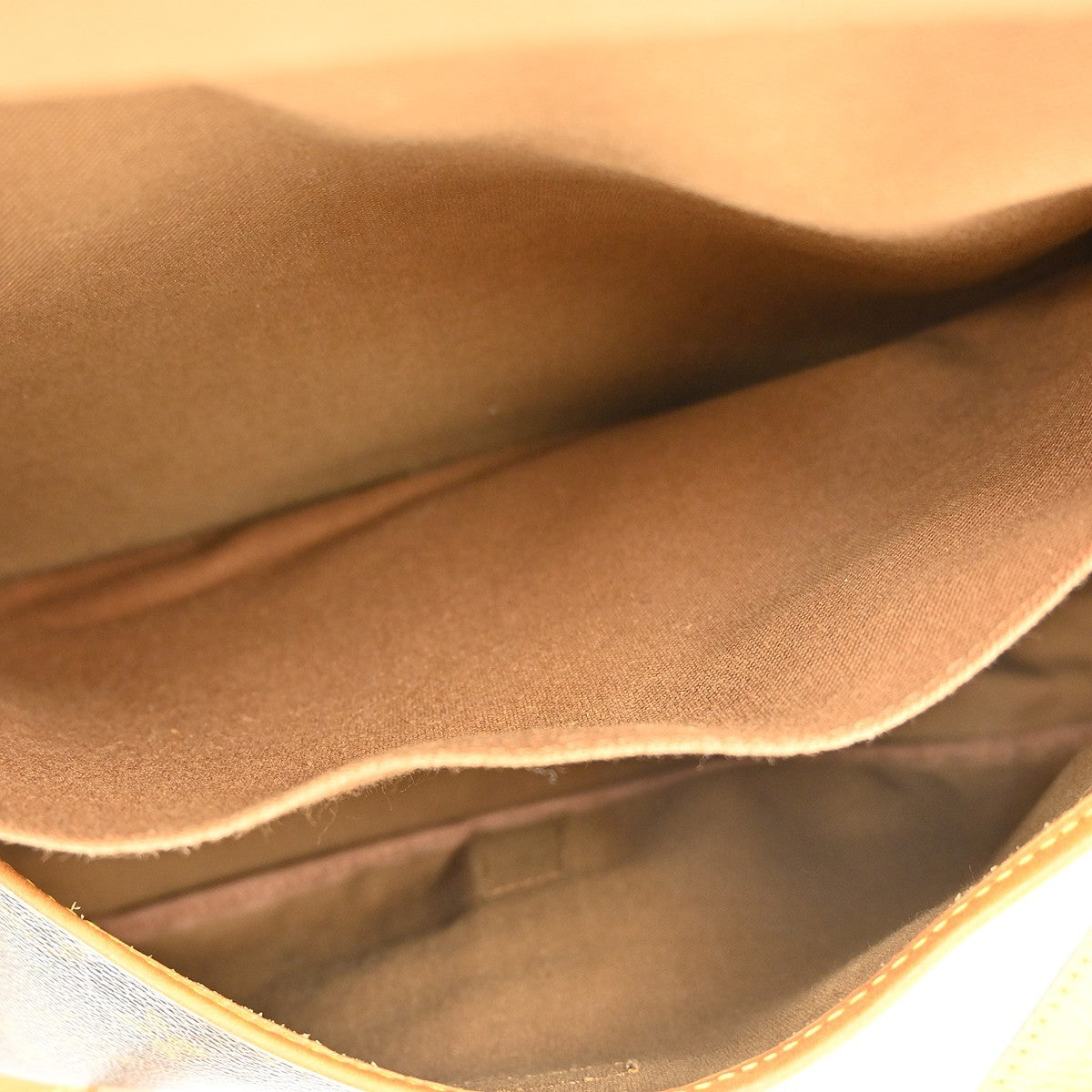Louis Vuitton Saumur Handbag Monogram Canvas Brown Canvas Shoulder Bag