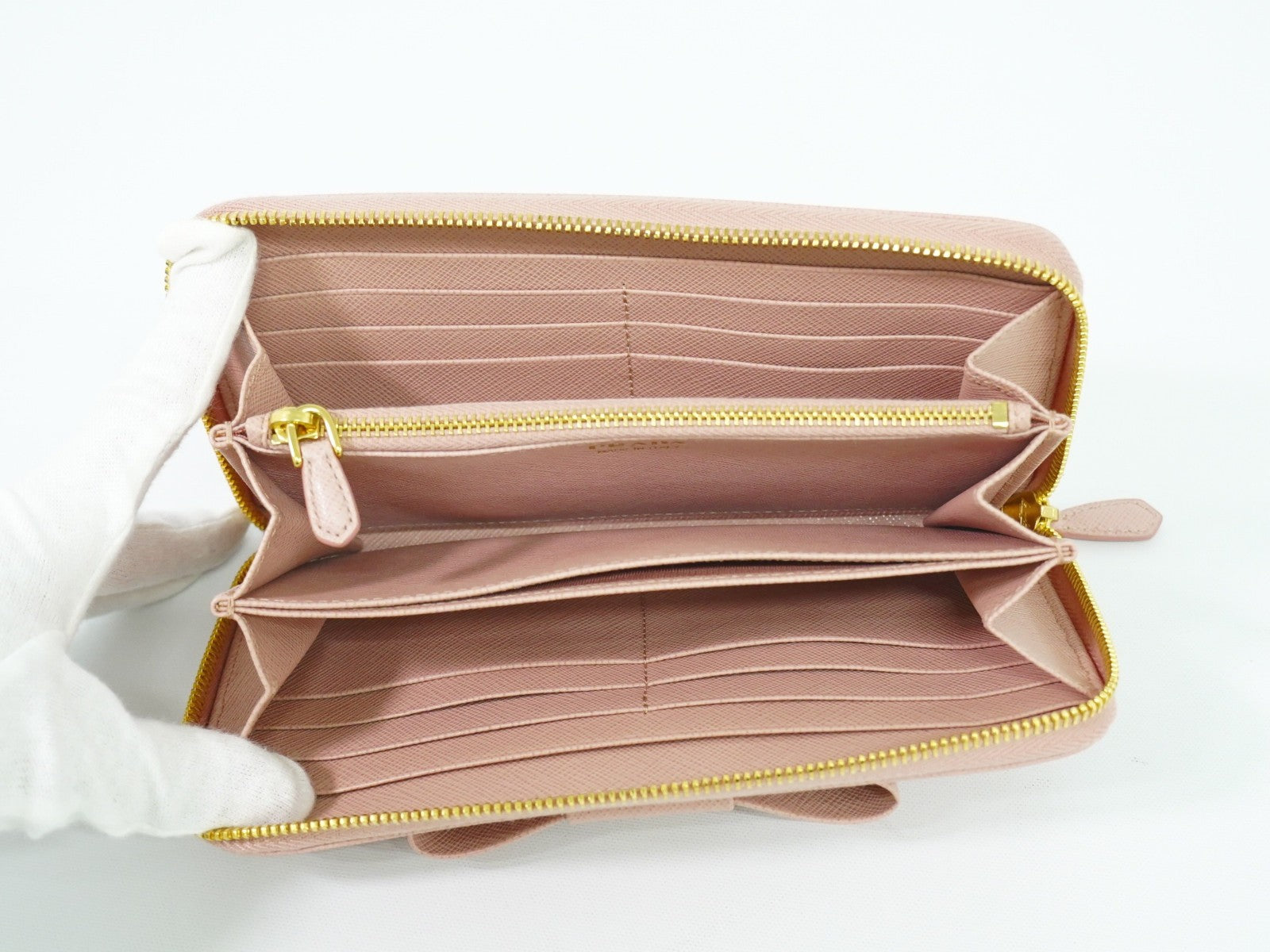 Prada Bow Zip Around Wallet Saffiano Leather Pink Leather Wallets Accessory