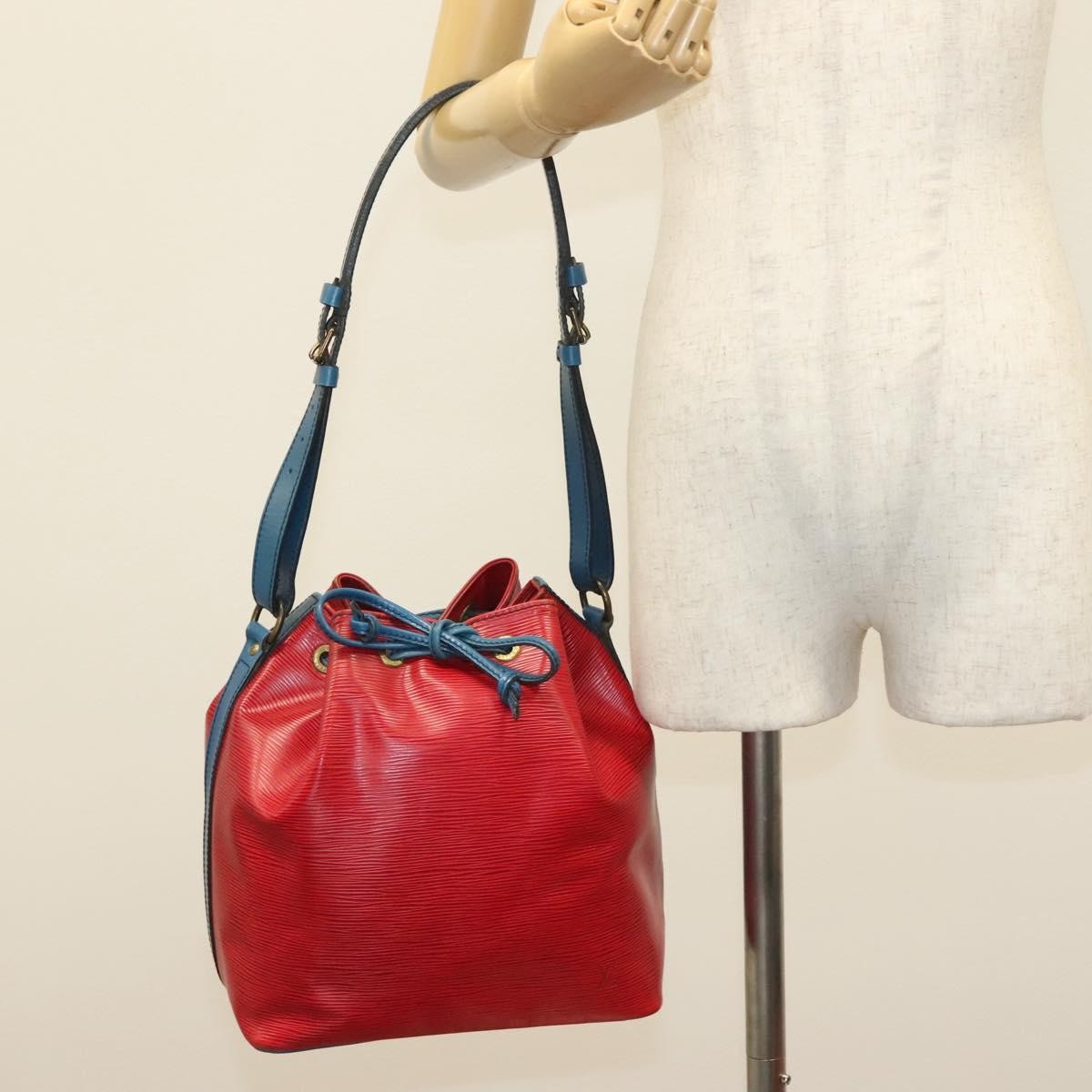 Louis Vuitton Petit Noe Handbag Epi Leather Red Leather Shoulder Bag