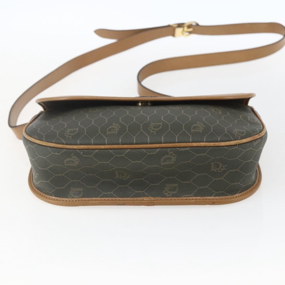 Christian Dior Vintage Honeycomb Flap Crossbody Bag Canvas And Leather Khaki Canvas Shoulder Bag Bag (Pre-Owned)