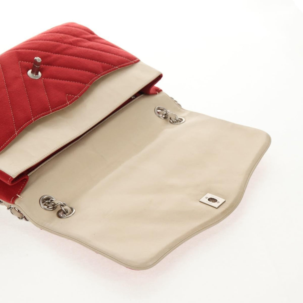 Chanel Leo Lion Flap Bag Chevron Jersey Red Cotton Shoulder Bag Bag