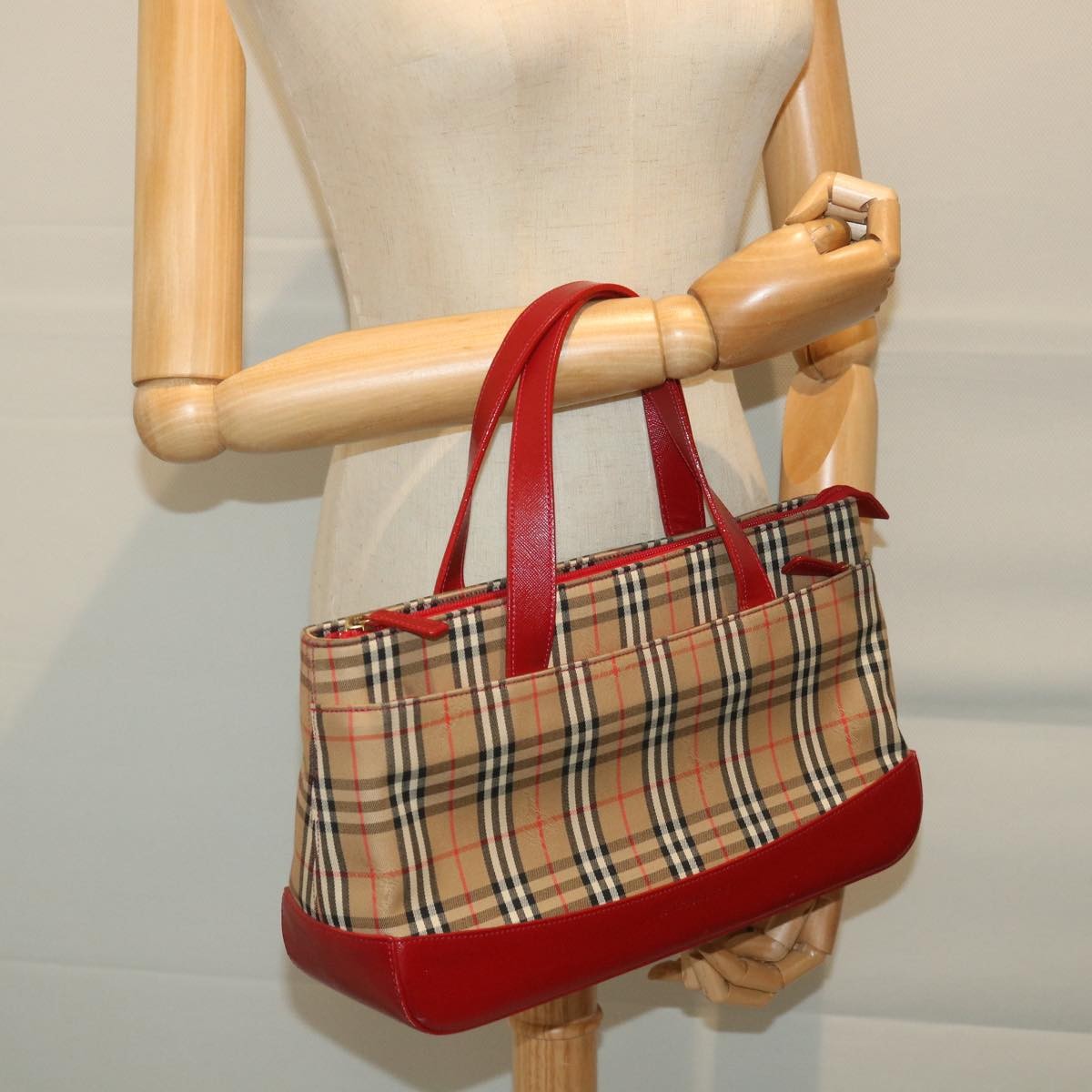Burberry Nova Check Handbag Leather And Nylon Beige Nylon Handbag