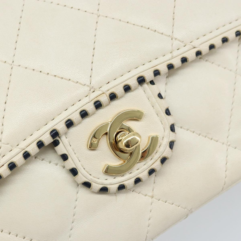 Chanel Vintage Punched Edge Classic Single Flap Bag Quilted Lambskin White Leather Shoulder Bag Bag