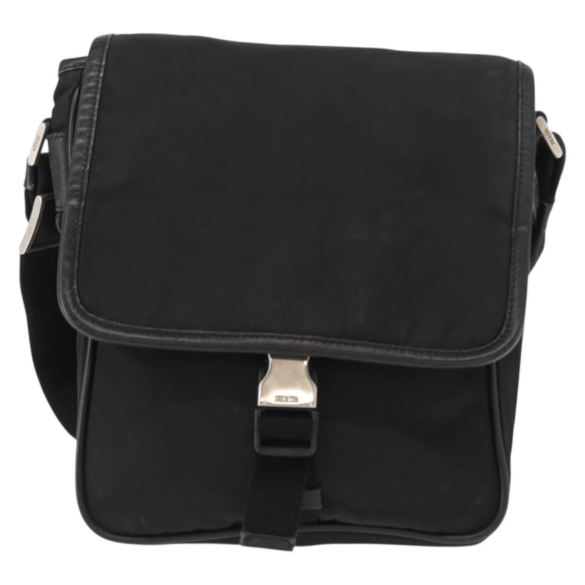 Prada Logo Flap Messenger Bag Tessuto Black Nylon Shoulder Bag Bag