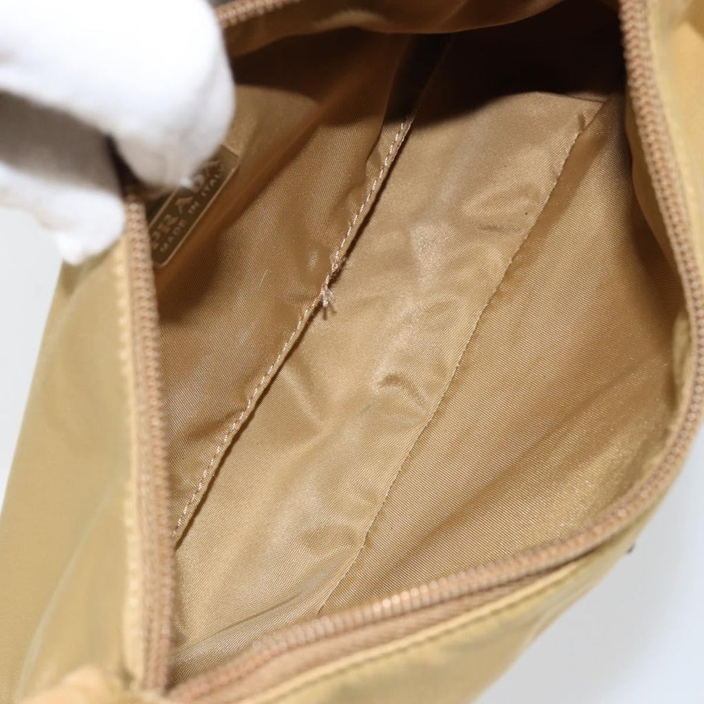 Prada Re-Edition 2000 Hobo Tessuto Beige Nylon Clutche & Pouche Bag