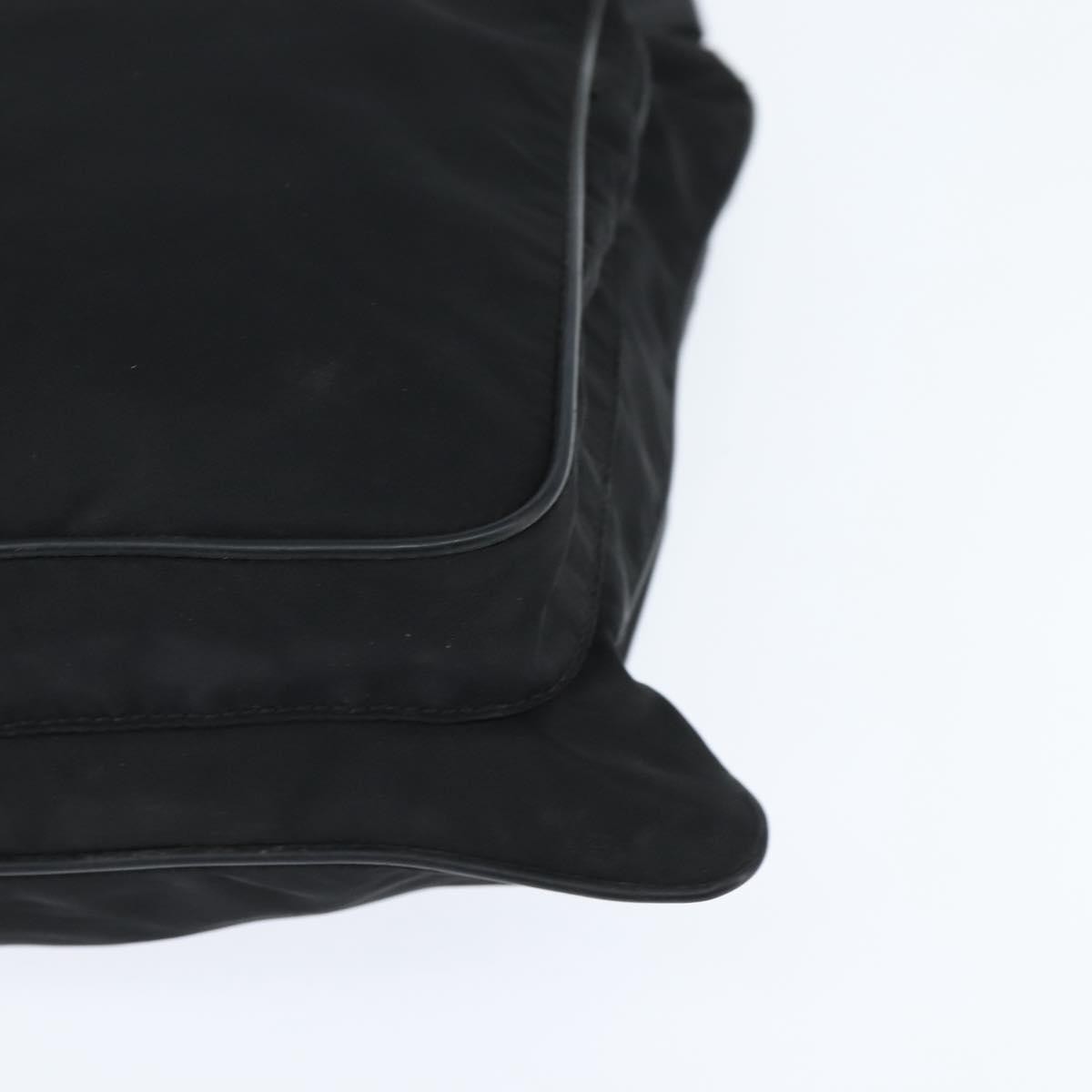 Prada Front Pocket Messenger Bag Tessuto Black Nylon Shoulder Bag Bag