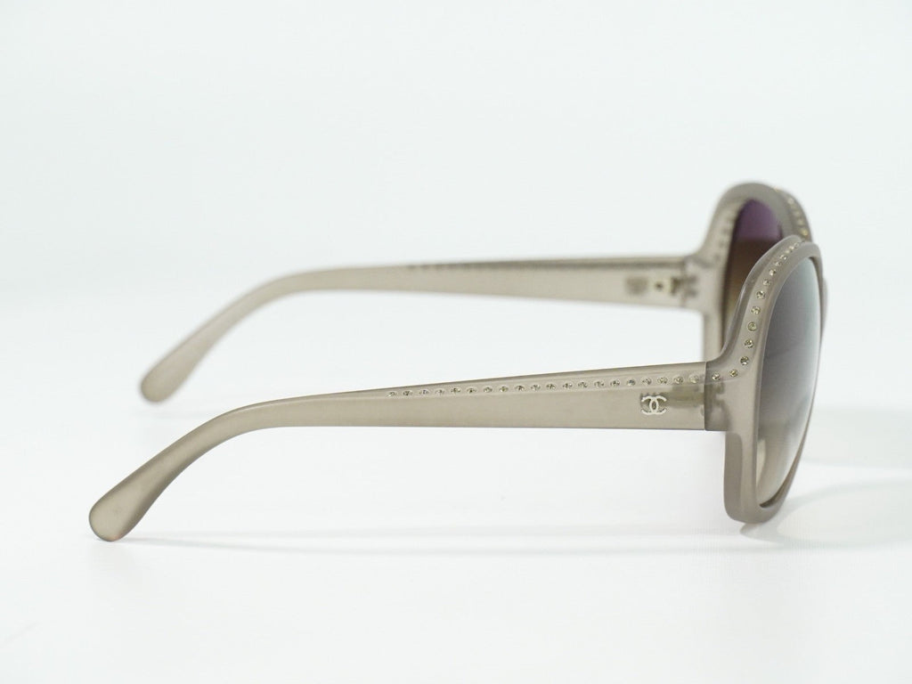 Chanel Logo Cc Sunglasses Plastic Gray Plastic Sunglasse Accessory
