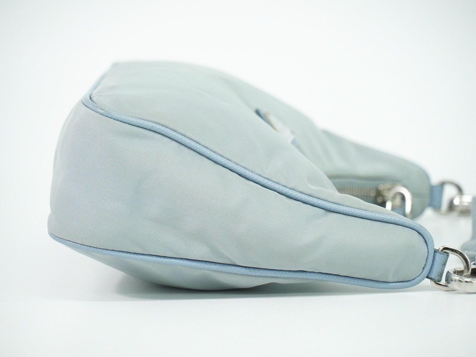 Prada Re-Edition 2005 Shoulder Bag Tessuto Blue Nylon Shoulder Bag Bag