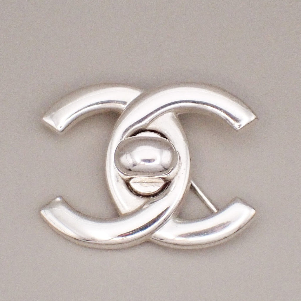 Chanel Vintage Cc Turnlock Brooch Metal Silver Silver_Plated Brooch Jewelry