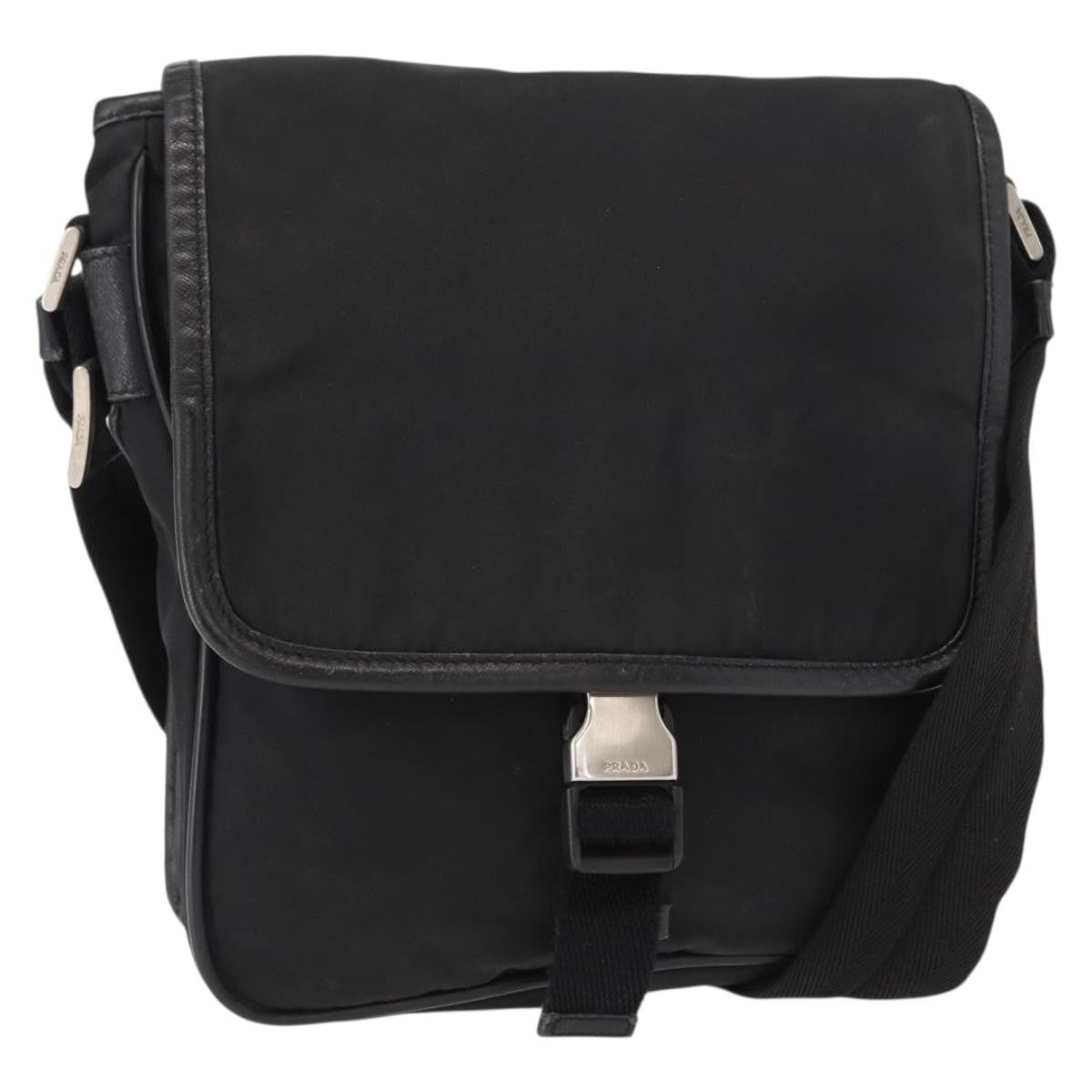 Prada Logo Flap Messenger Bag Tessuto Black Nylon Shoulder Bag Bag
