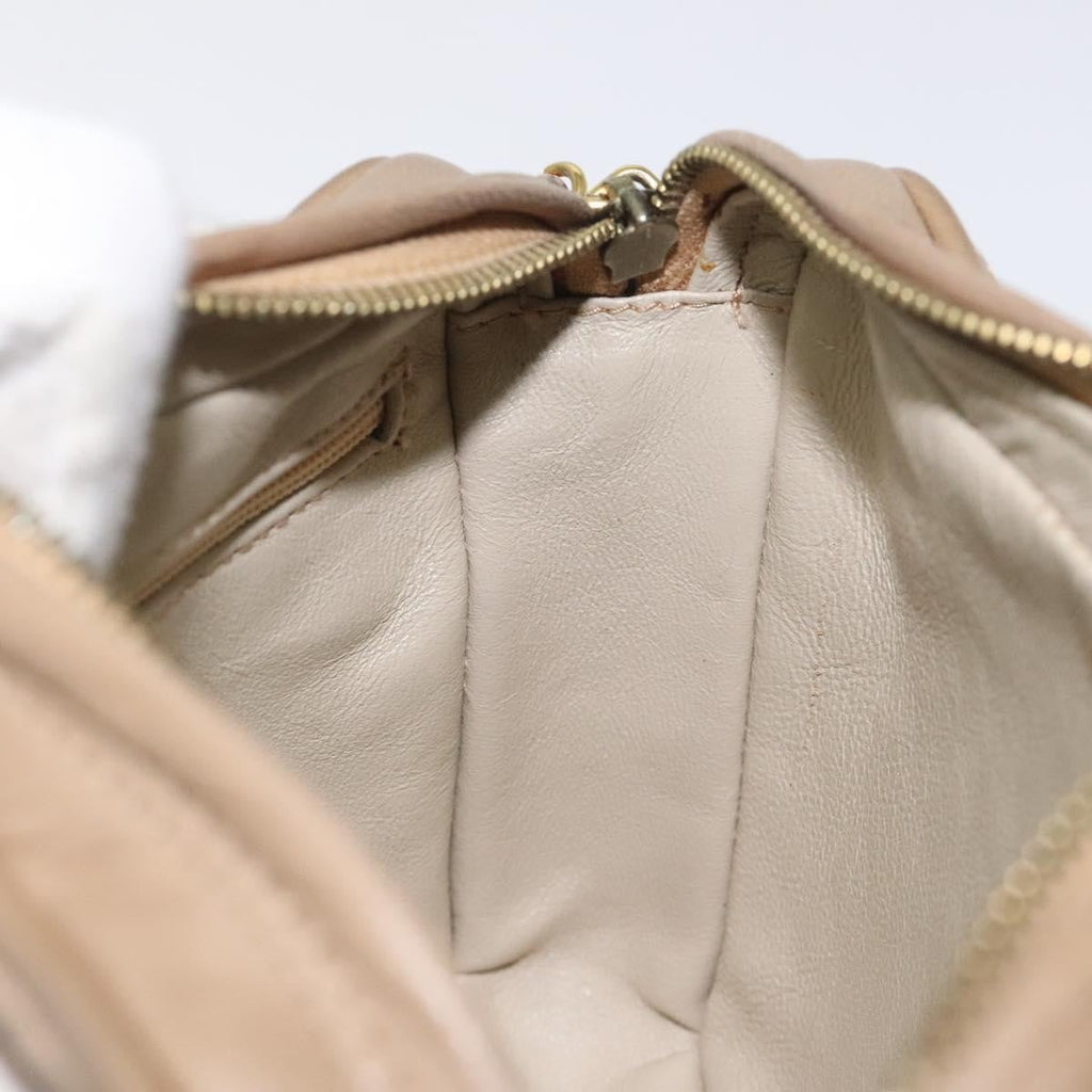 Chanel Vintage Diamond Cc Camera Bag Quilted Leather Beige Leather Shoulder Bag Bag