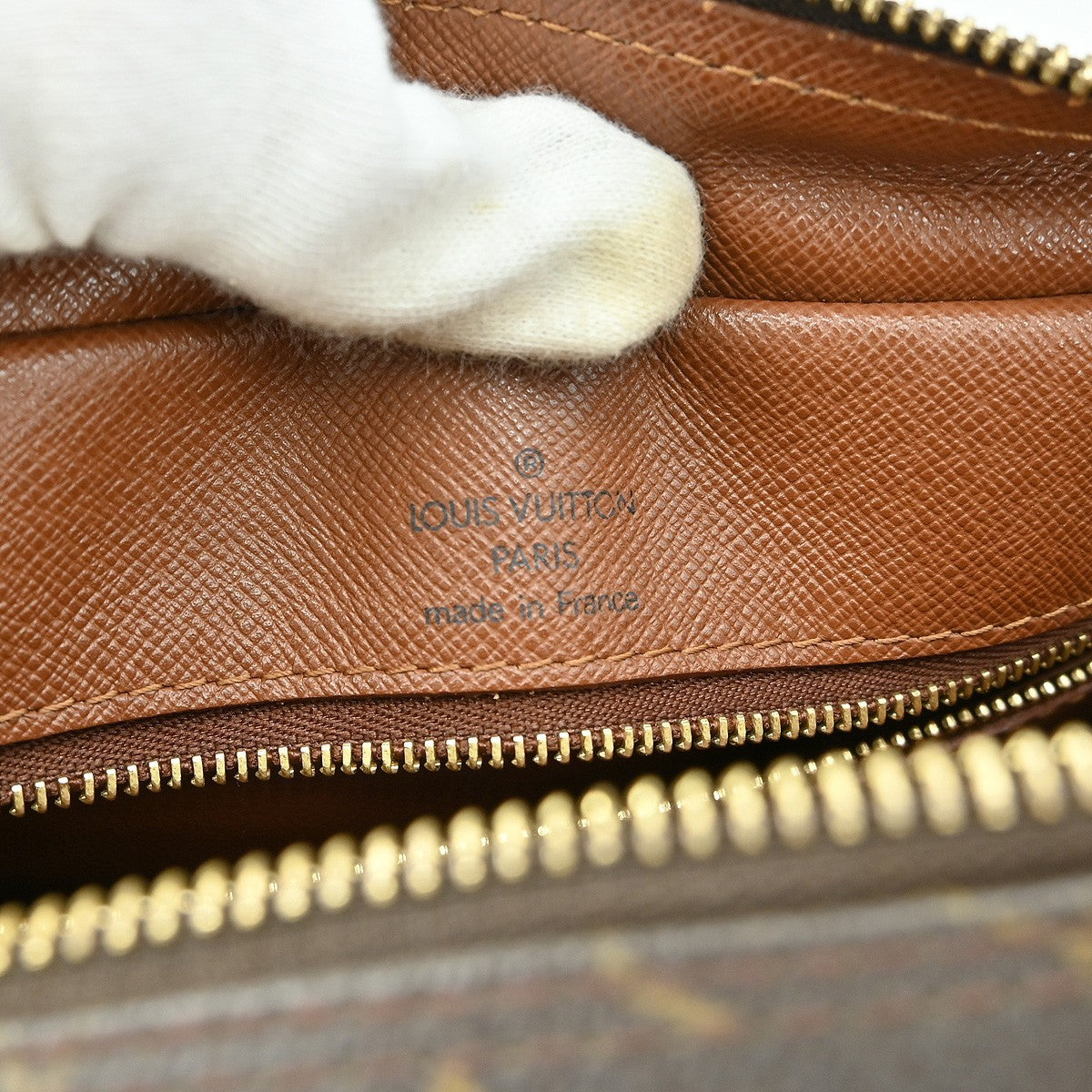 Louis Vuitton Nil Messenger Bag Monogram Canvas Brown Canvas Shoulder Bag