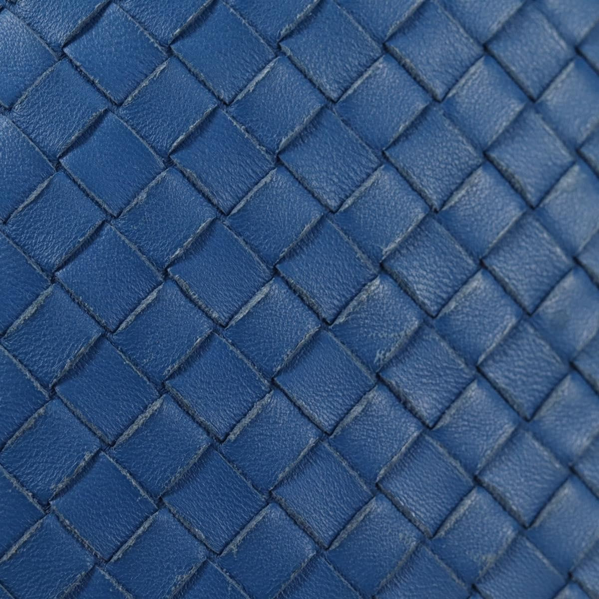 Bottega Veneta Flat Messenger Bag Intrecciato Nappa Blue Leather Shoulder Bag Bag