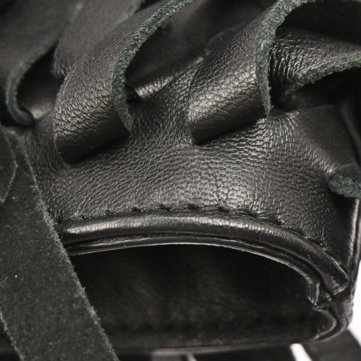 Bottega Veneta Fringe Belt Tote Intrecciato Nappa Black Leather Tote Bag Bag
