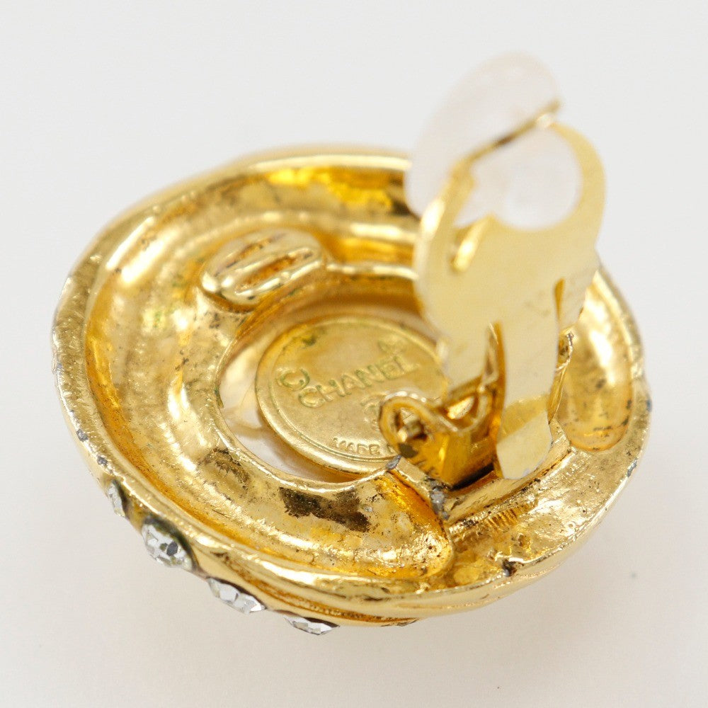 Chanel Vintage Round Clip-On Earrings Metal With Faux Pearl Gold Gold_Plated Earrings Jewelry