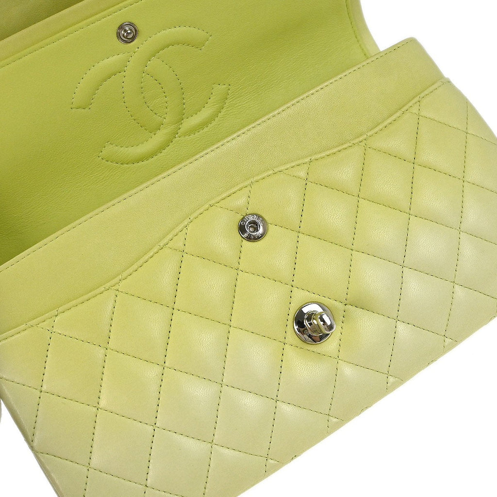 Chanel Timeless - Classic Double Flap Bag Quilted Lambskin Green Leather Shoulder Bag Bag