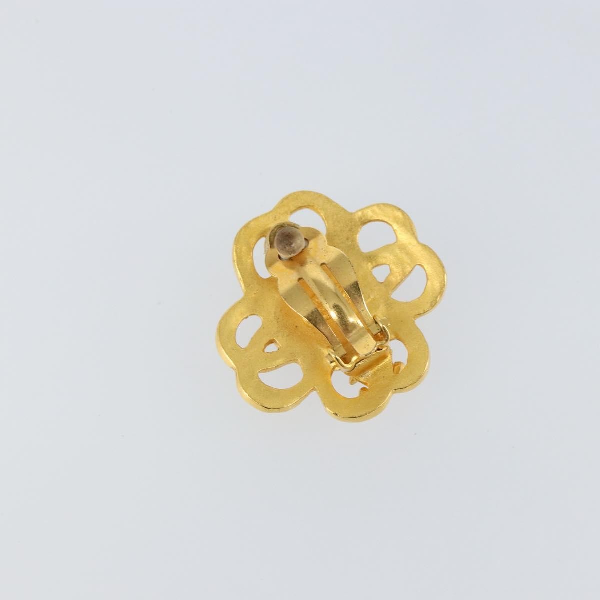 Chanel Cc Hoop Clip-On Earrings Metal Gold Metal Earrings Jewelry