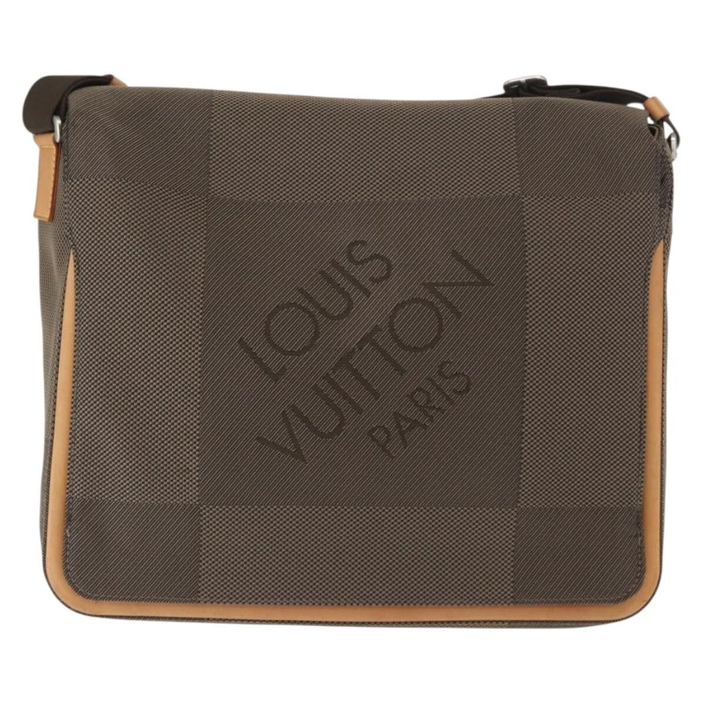 Louis Vuitton Terre Messenger Bag Damier Geant Canvas Brown Canvas Shoulder Bag