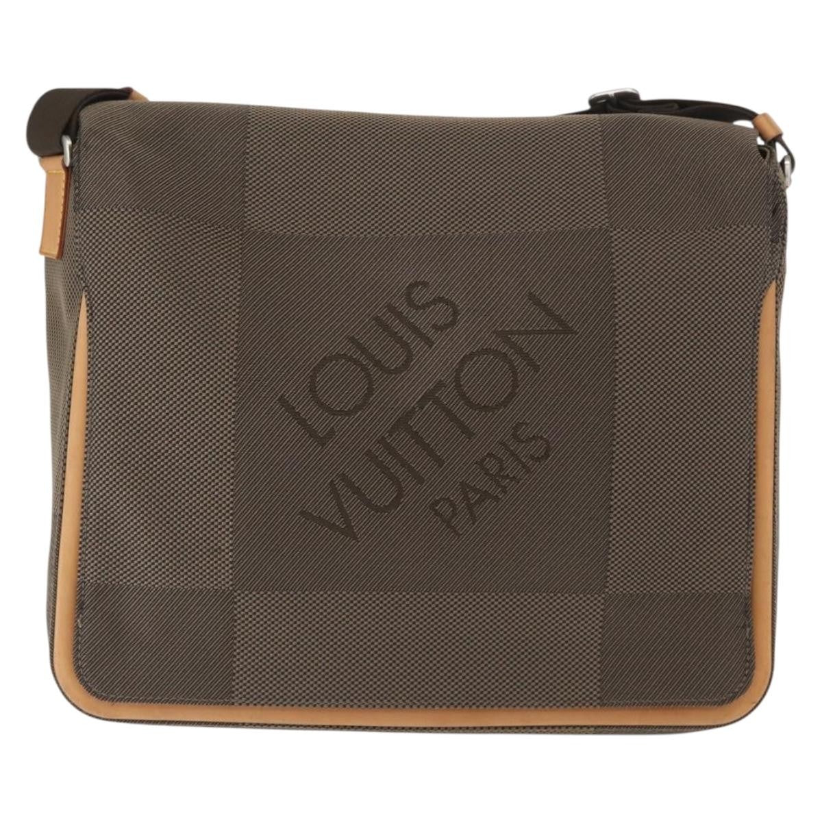 Louis Vuitton Terre Messenger Bag Damier Geant Canvas Brown Canvas Shoulder Bag