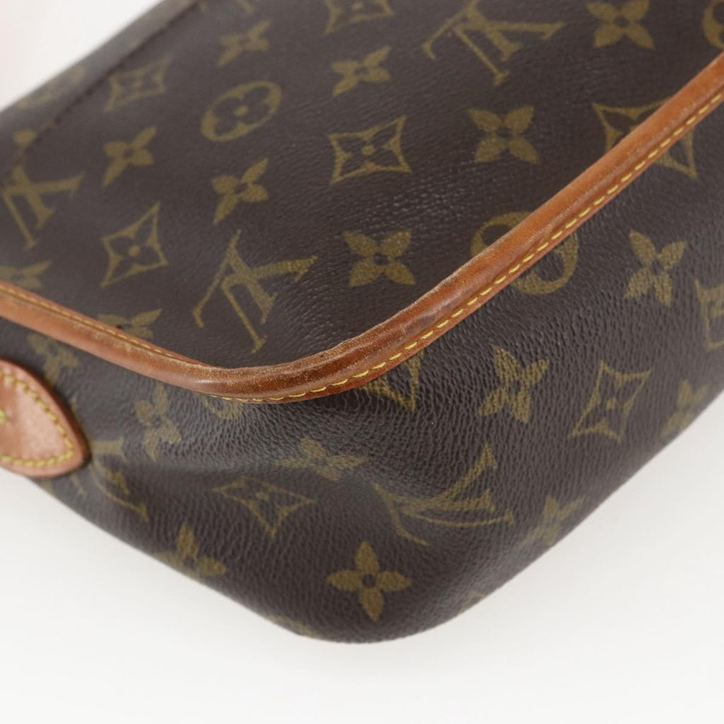 Louis Vuitton Sac Gibeciere Messenger Bag Monogram Canvas Brown Canvas Shoulder Bag