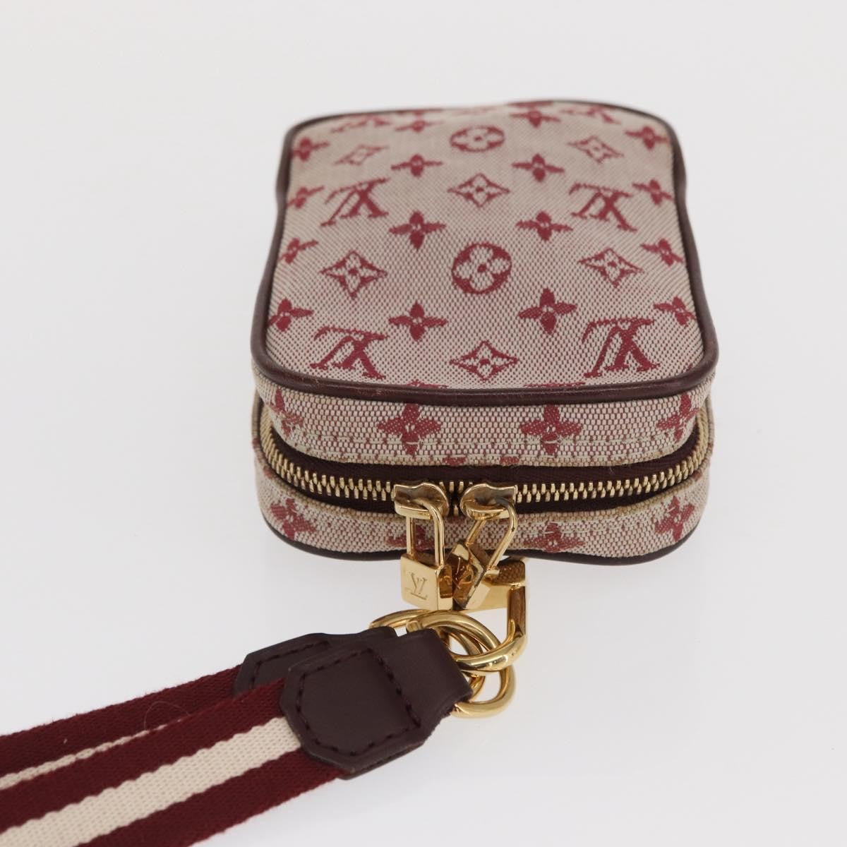 Louis Vuitton Camera Bag Mini Lin Red Canvas Clutche & Pouche Bag