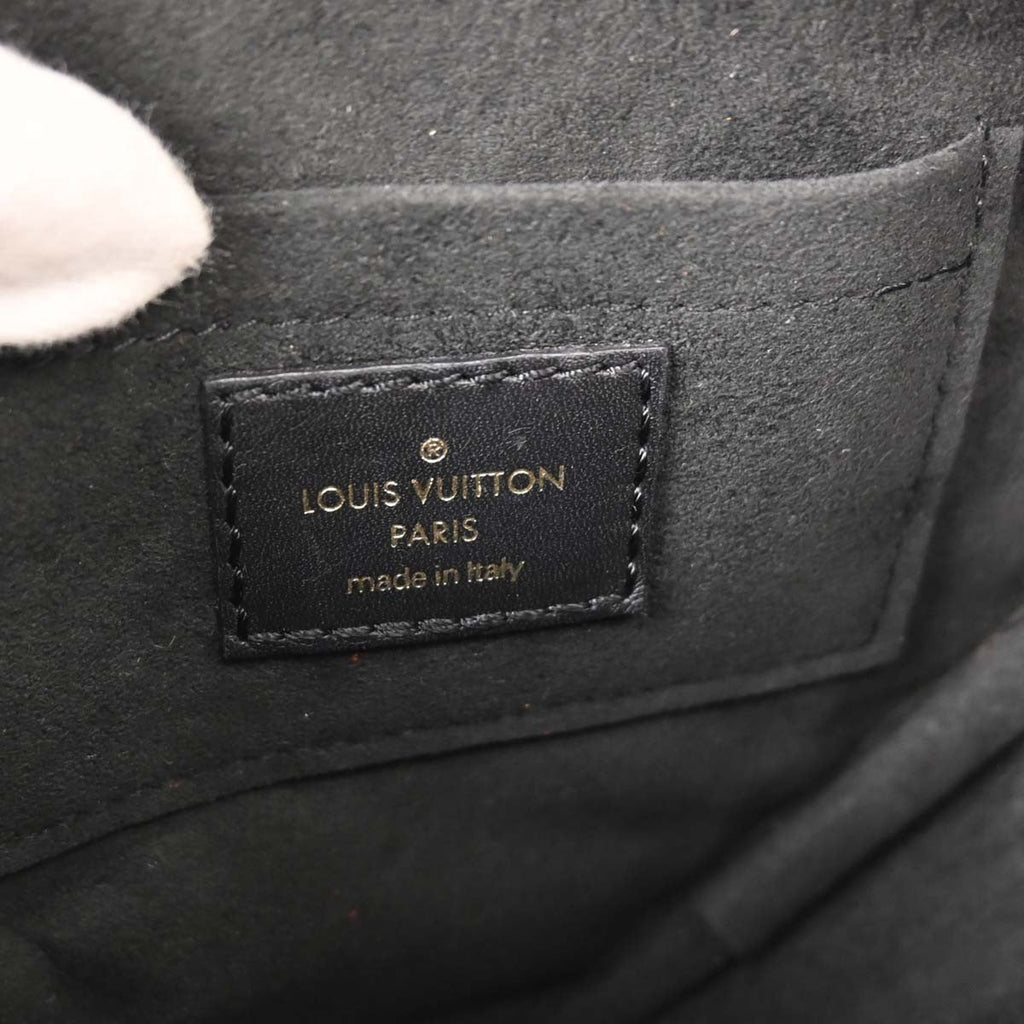 Louis Vuitton New Wave Heart Crossbody Bag Quilted Leather Black Leather Crossbody Bag