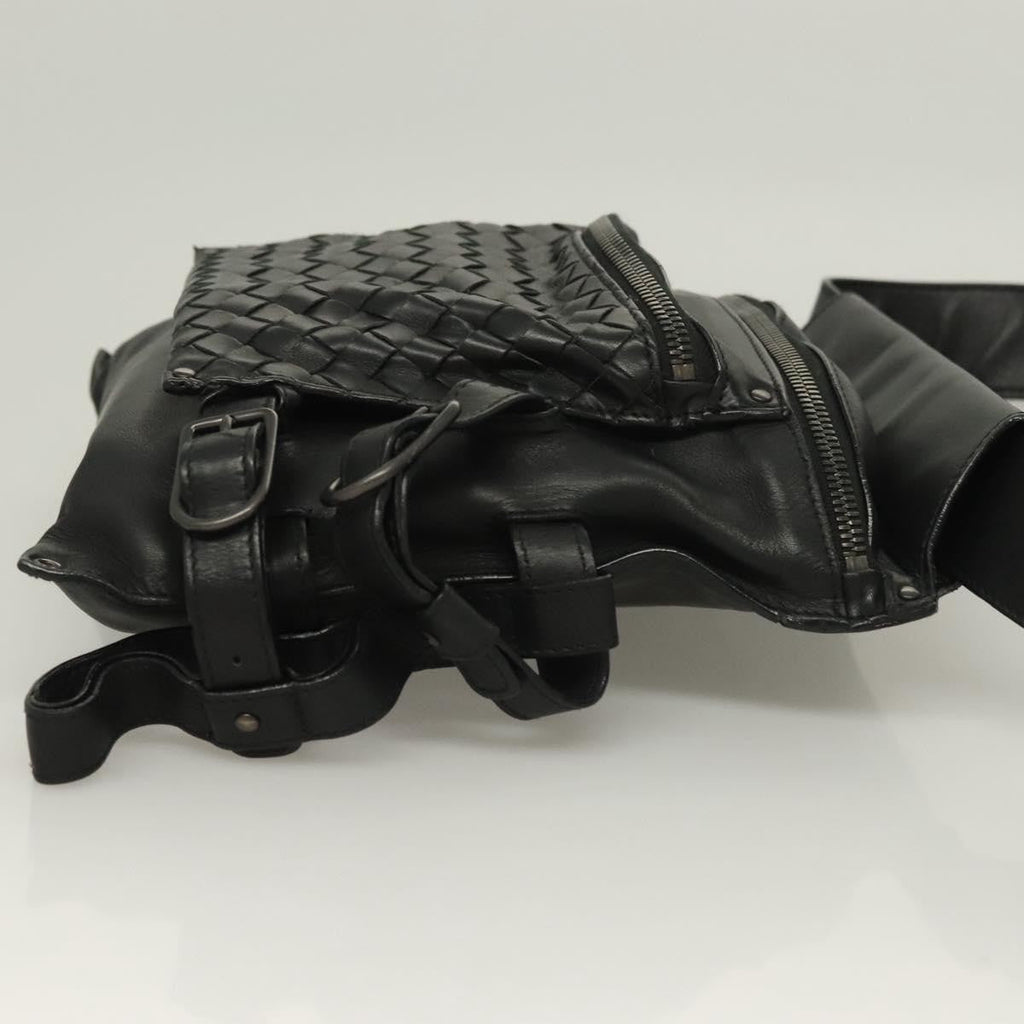 Bottega Veneta Utility Waist Bag Leather With Intrecciato Black Leather Bag