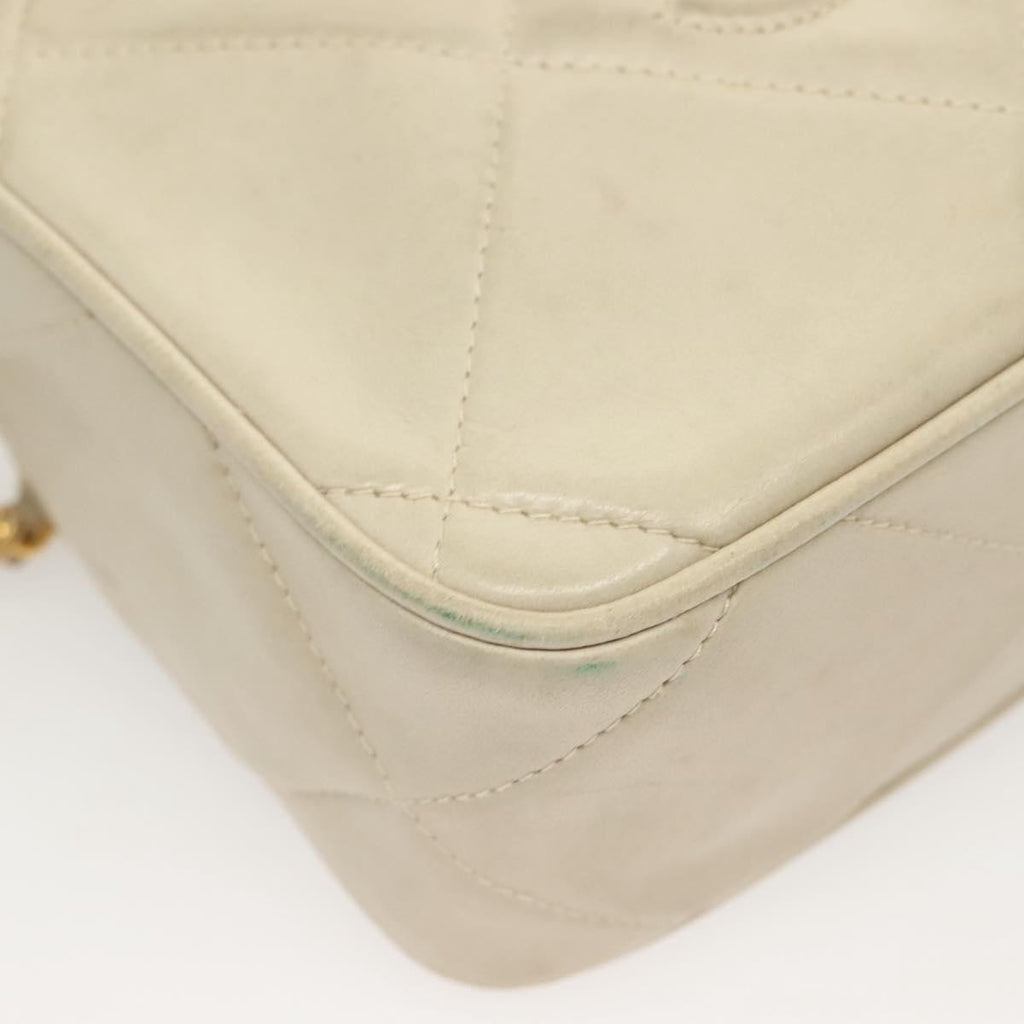 Chanel Vintage Diamond Cc Camera Bag Quilted Lambskin Beige Leather Shoulder Bag Bag
