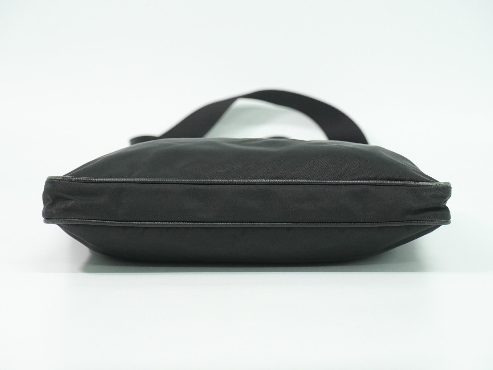 Prada Flat Messenger Bag Tessuto Black Nylon Shoulder Bag Bag