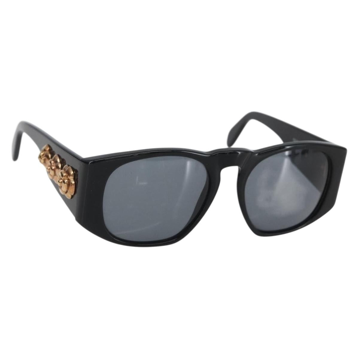 Chanel Camélia Sunglasses Plastic Black Plastic Sunglasse Accessory