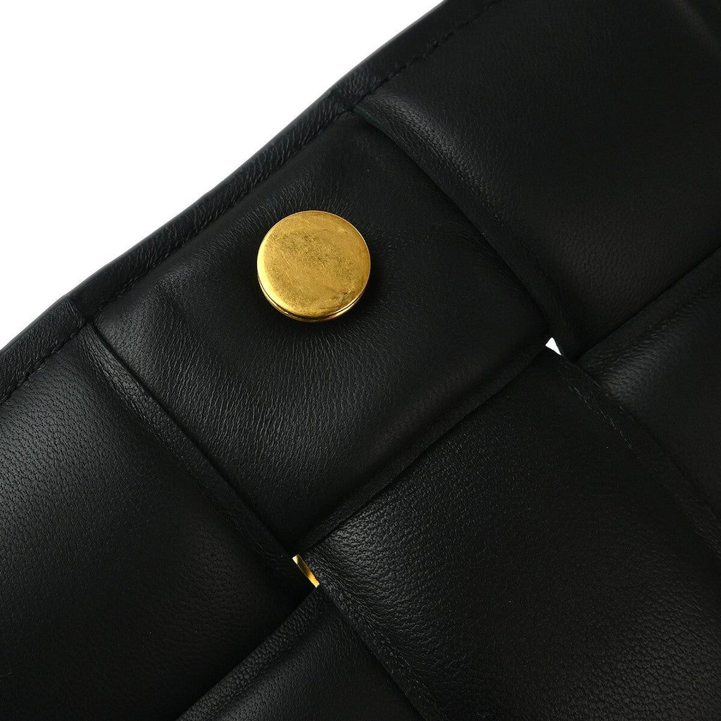 Bottega Veneta Cassette Chain Crossbody Bag Padded Maxi Intrecciato Leather Black Leather Shoulder Bag Bag