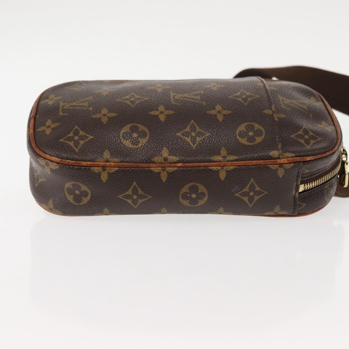 Louis Vuitton Pochette Gange Monogram Canvas Brown Canvas Clutche & Pouche Bag