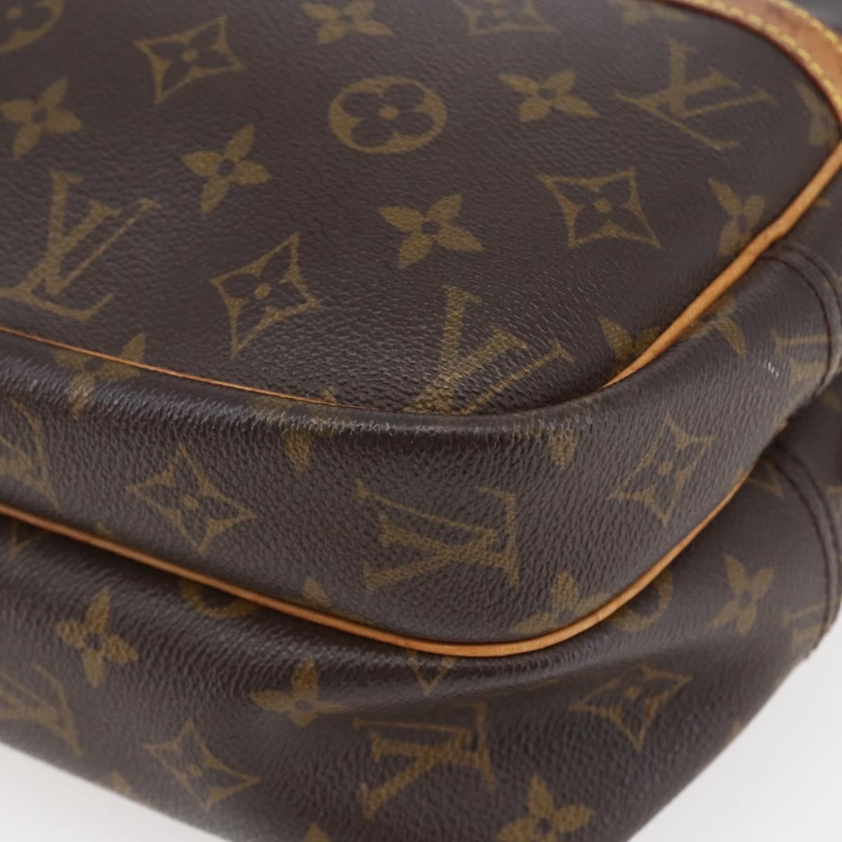 Louis Vuitton Reporter Bag Monogram Canvas Brown Canvas Bag