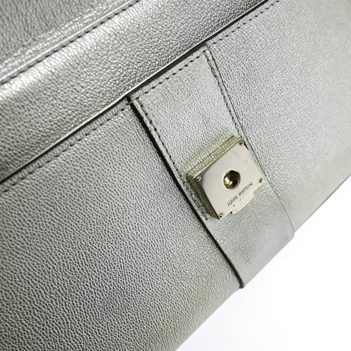 Louis Vuitton Very Chain Bag Whipstitch Leather Silver Leather Shoulder Bag