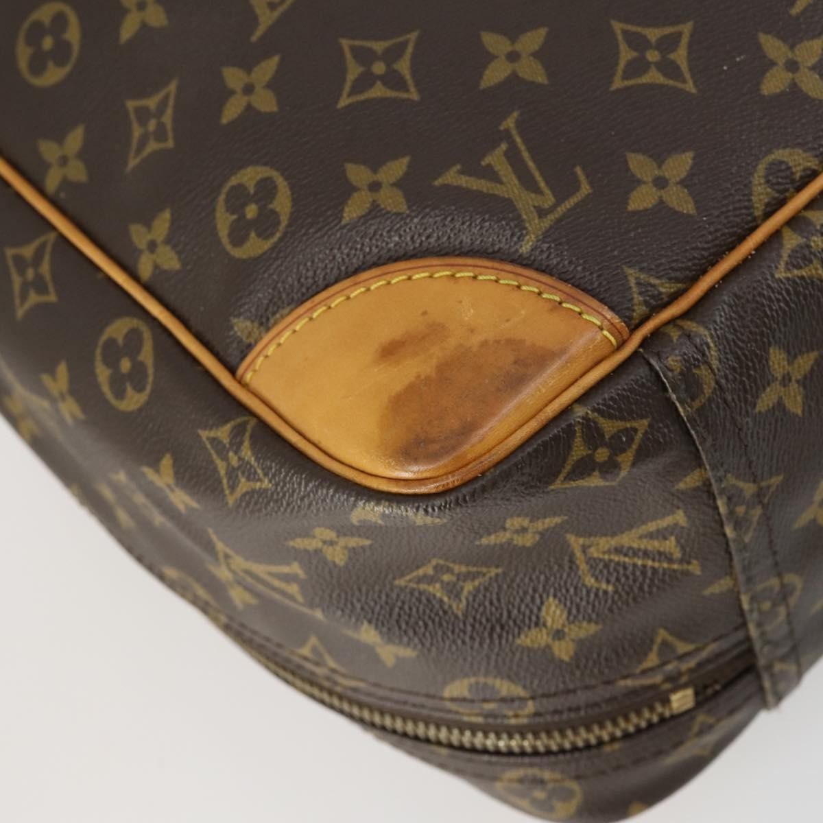 Louis Vuitton Sirius Handbag Monogram Canvas Brown Canvas Travel Bag