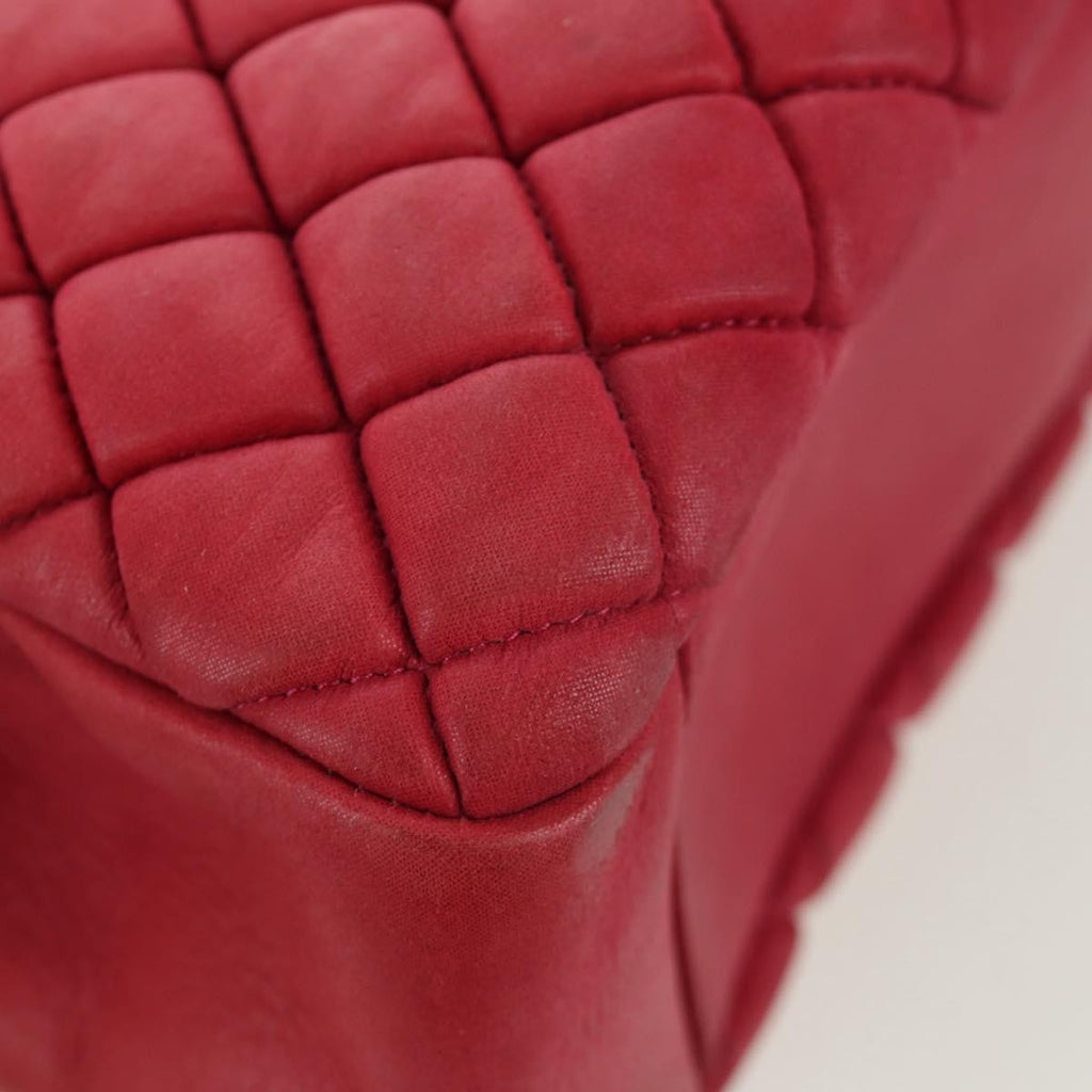 Chanel New Bubble Tote Quilted Calfskin Red Leather Tote Bag Bag