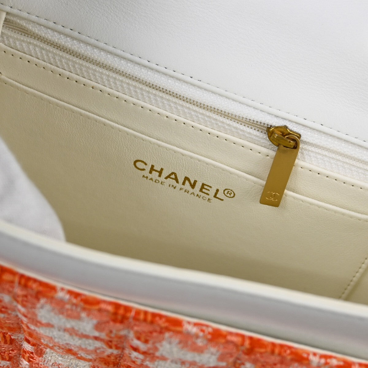 Chanel Vintage Chocolate Bar Cc Flap Bag Quilted Tweed Orange Tweed Clutche & Pouche Bag