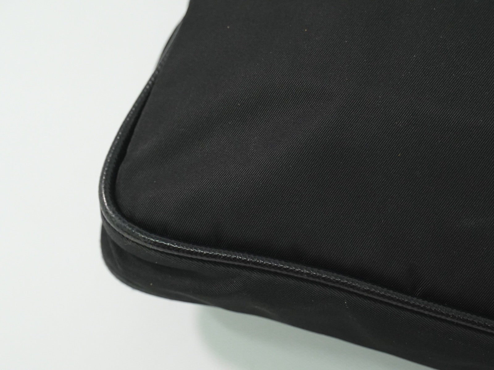 Prada Flat Messenger Bag Tessuto Black Nylon Shoulder Bag Bag