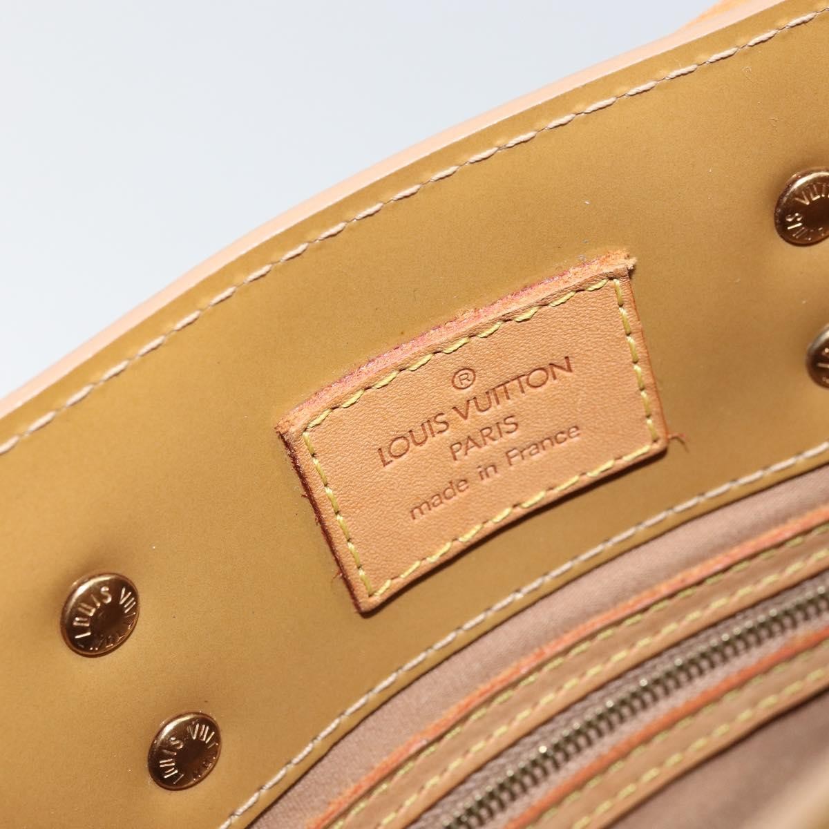 Louis Vuitton Reade Handbag Monogram Vernis Beige Patent_Leather Handbag