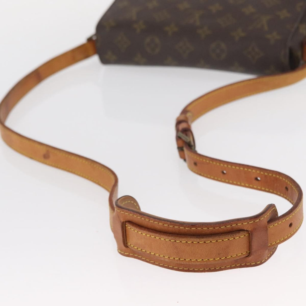 Louis Vuitton Saint Cloud Handbag Monogram Canvas Brown Canvas Shoulder Bag